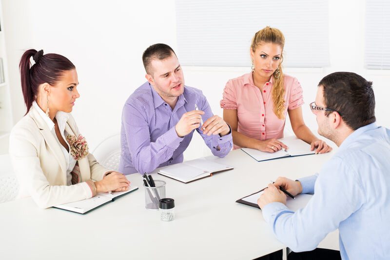 Como fazer uma entrevista de emprego? Saiba planejar e os benefícios