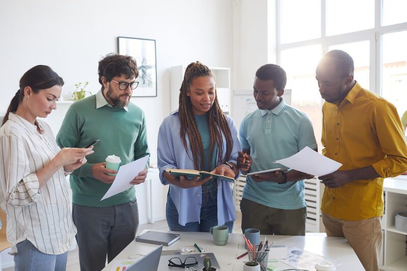 Equipe multidisciplinar: seus benefícios e como fazer sua gestão